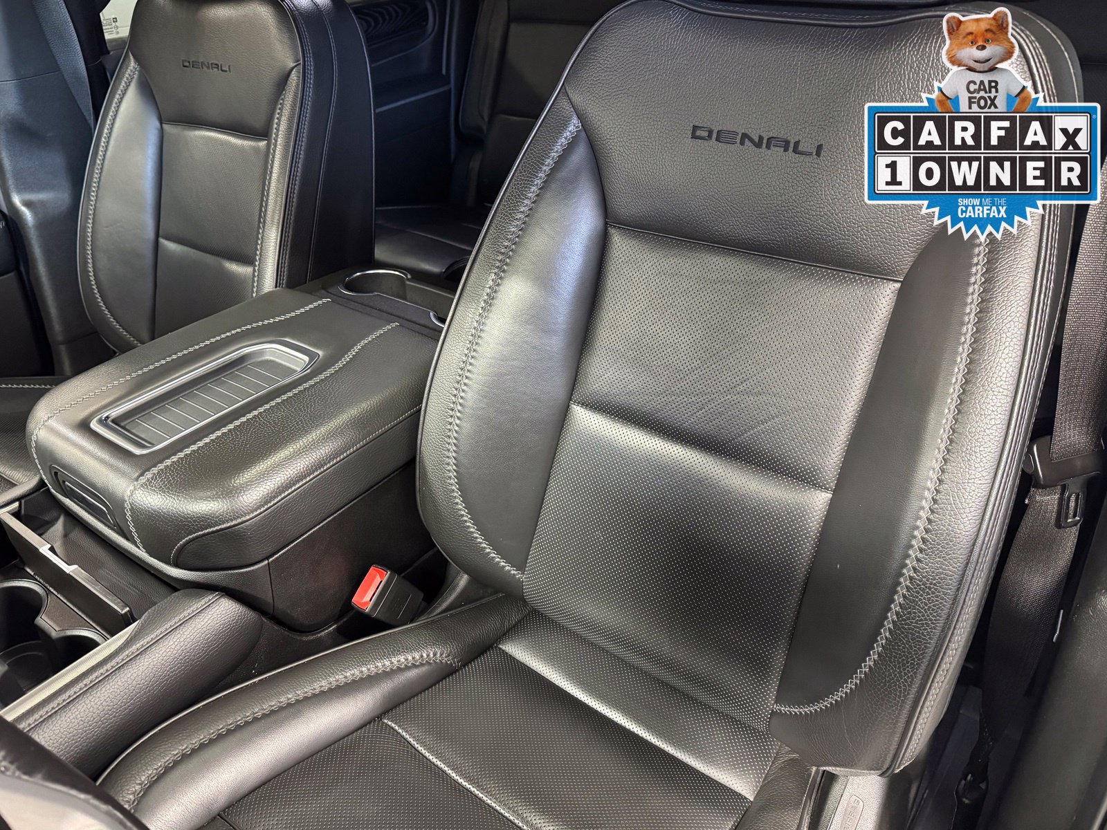 Used 2021 GMC Yukon XL Denali AWD/4WD image 30
