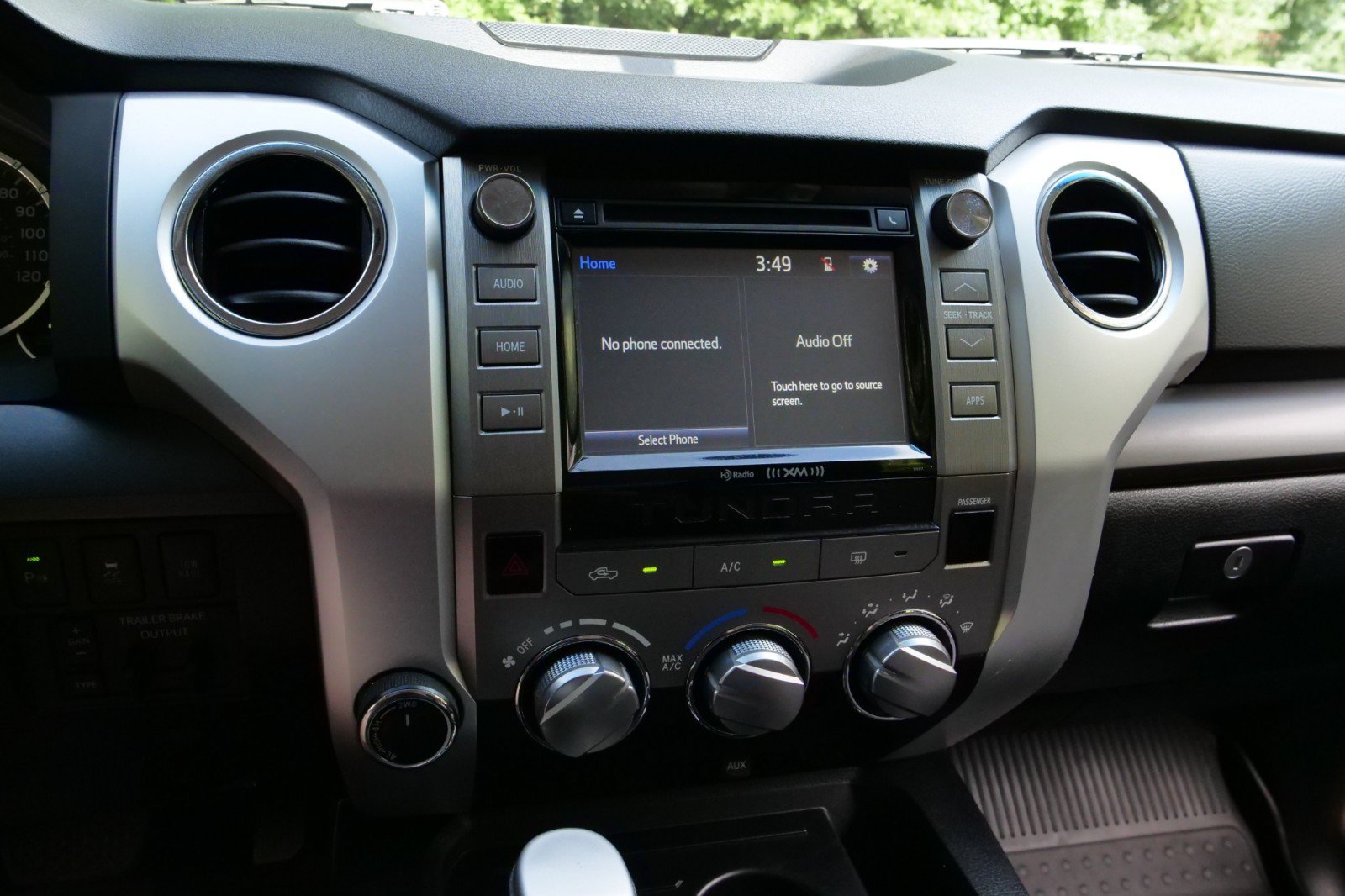 Used 2016 Toyota Tundra SR5 w/ TRD Off Road Package AWD/4WD image 12