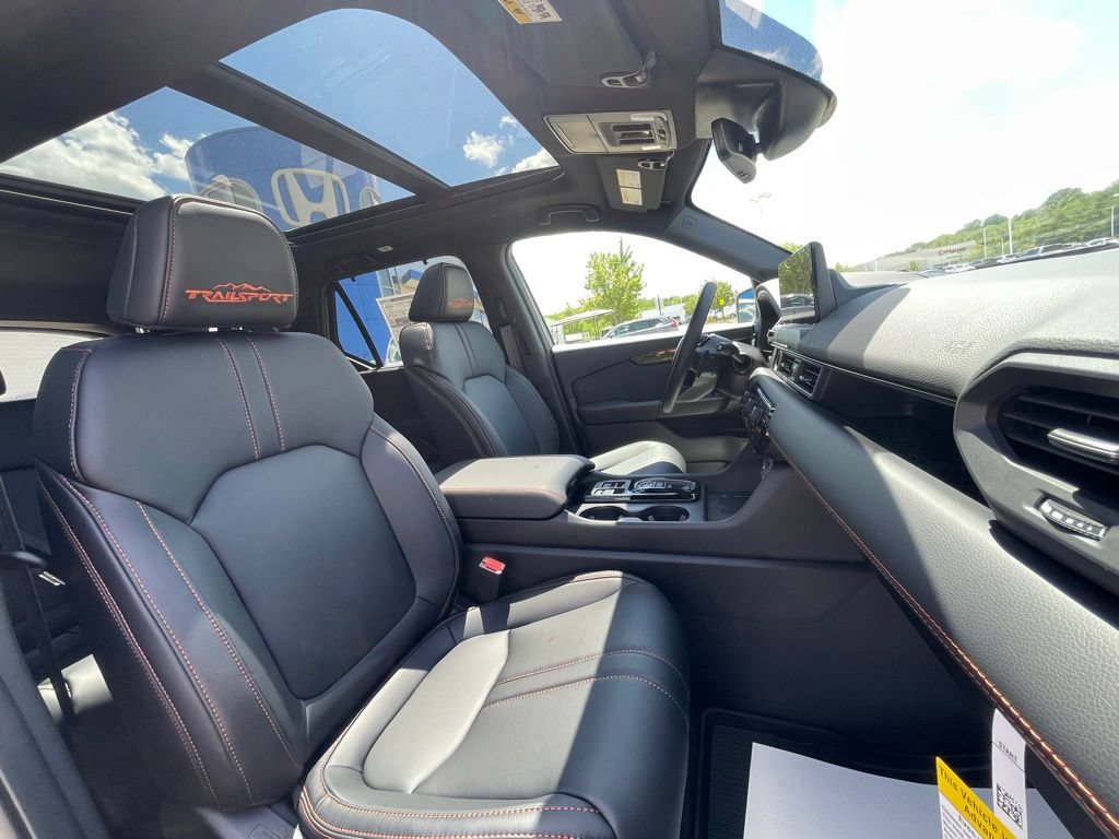 New 2026 Honda Pilot TrailSport image 12