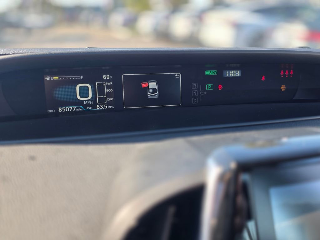 Used 2020 Toyota Prius Prime XLE image 19