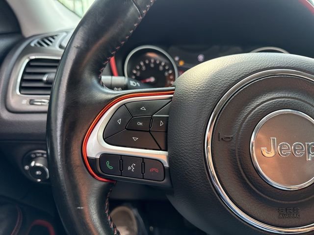 Used 2019 Jeep Compass Trailhawk AWD/4WD image 19