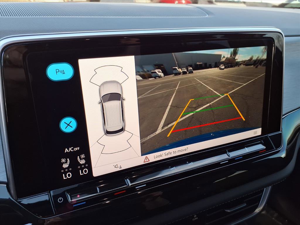 New 2026 Volkswagen Atlas Cross Sport SE image 18