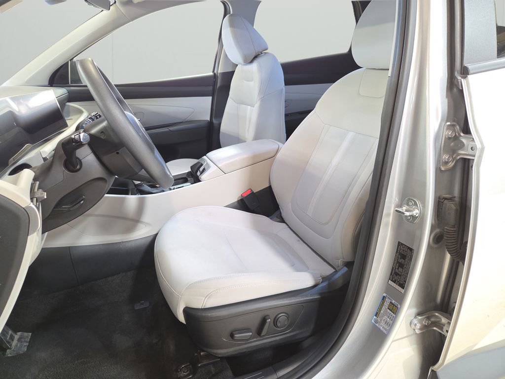 Used 2025 Hyundai Tucson SEL image 12