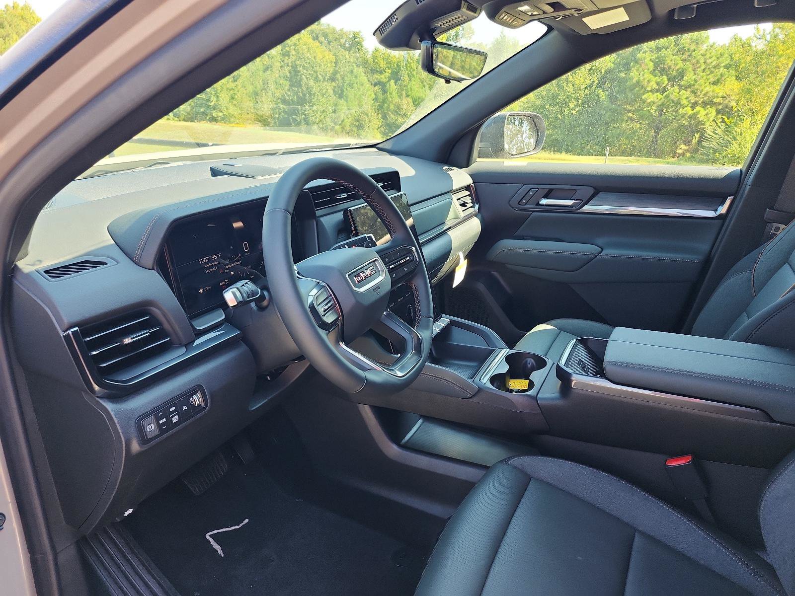 New 2027 GMC Terrain AT4 w/ Convenience Package III AWD/4WD image 12