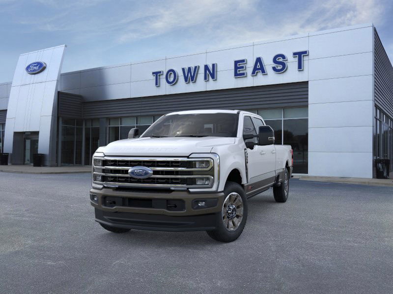 New 2026 Ford F350 King Ranch w/ FX4 Off-Road Package image 2
