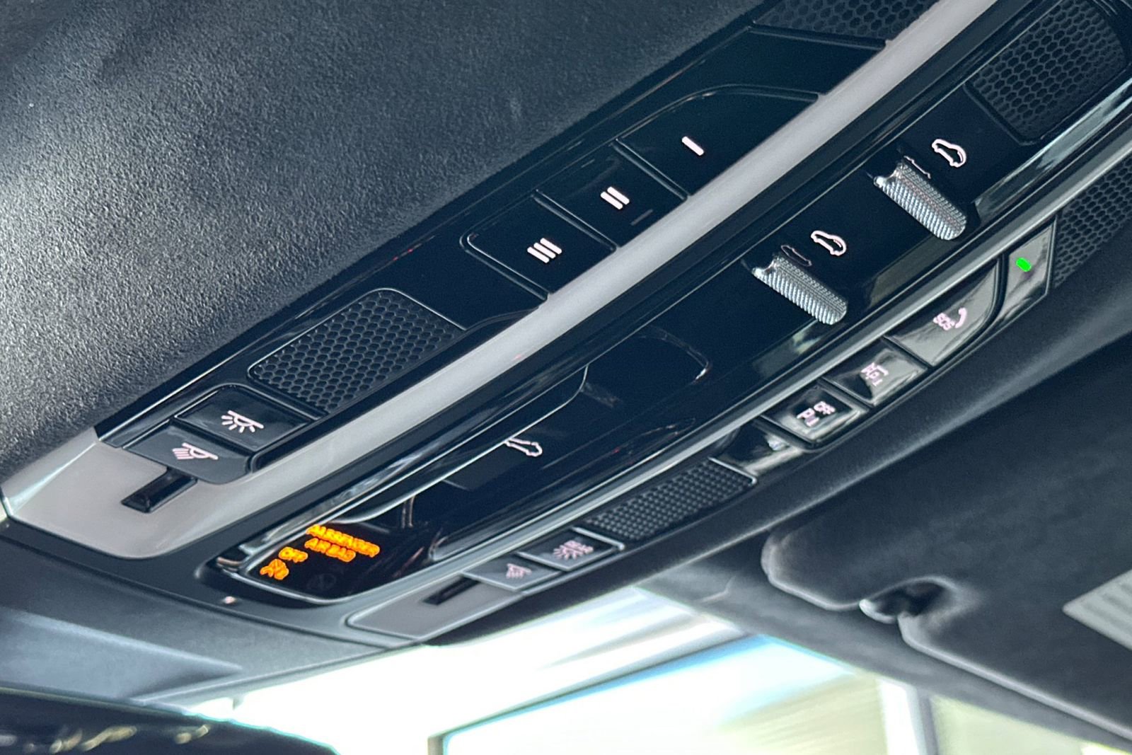 Certified 2022 Porsche Panamera Turbo S image 21