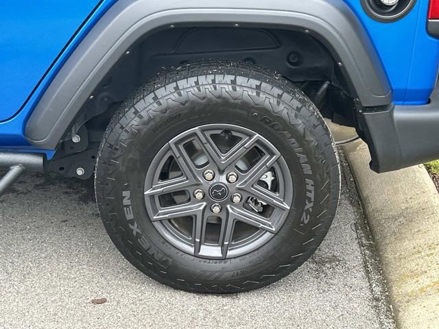 Used 2024 Jeep Wrangler Sport S image 13