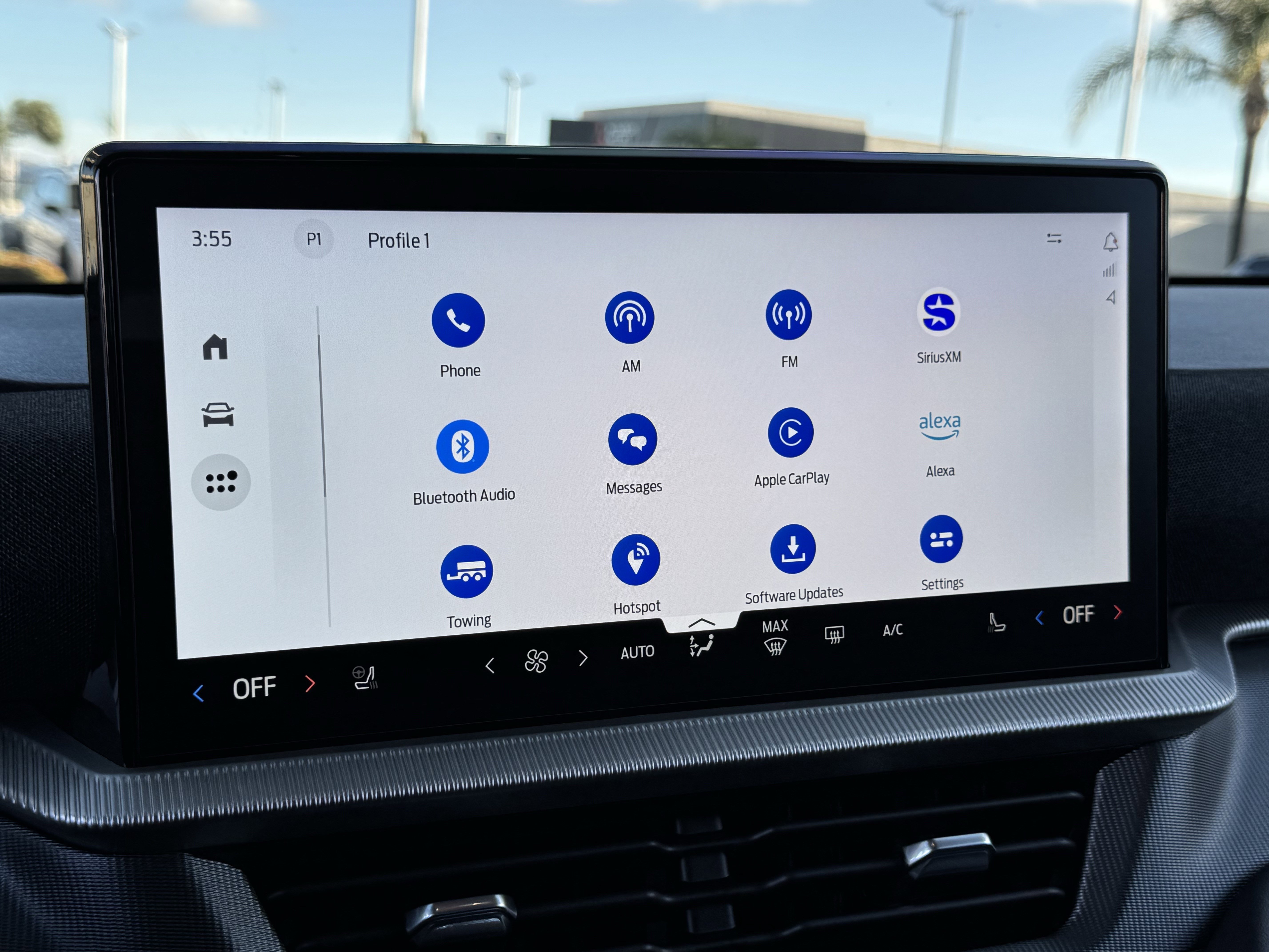 Used 2025 Ford Explorer ST image 25