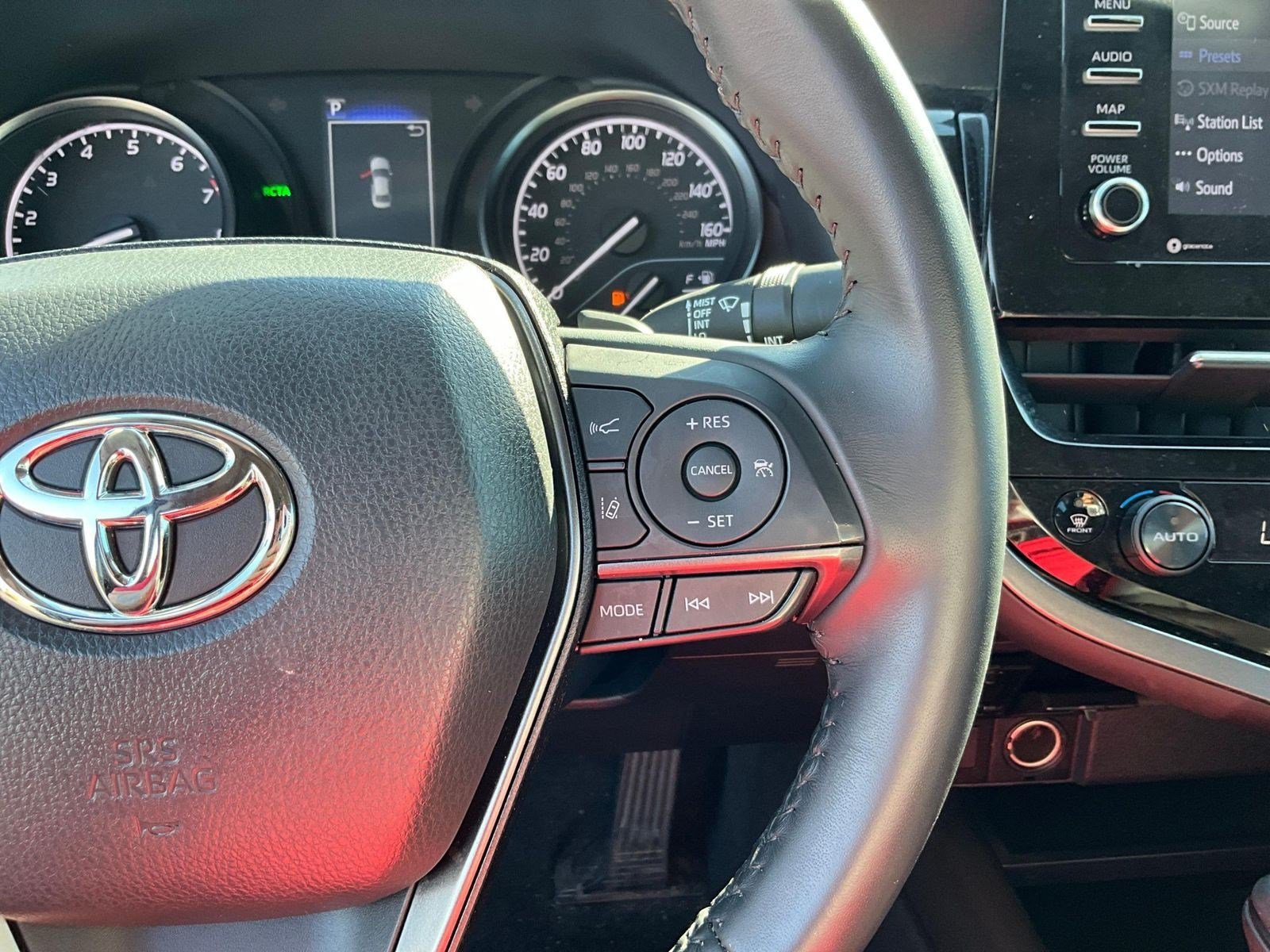 Used 2023 Toyota Camry SE w/ Convenience Package FWD image 11