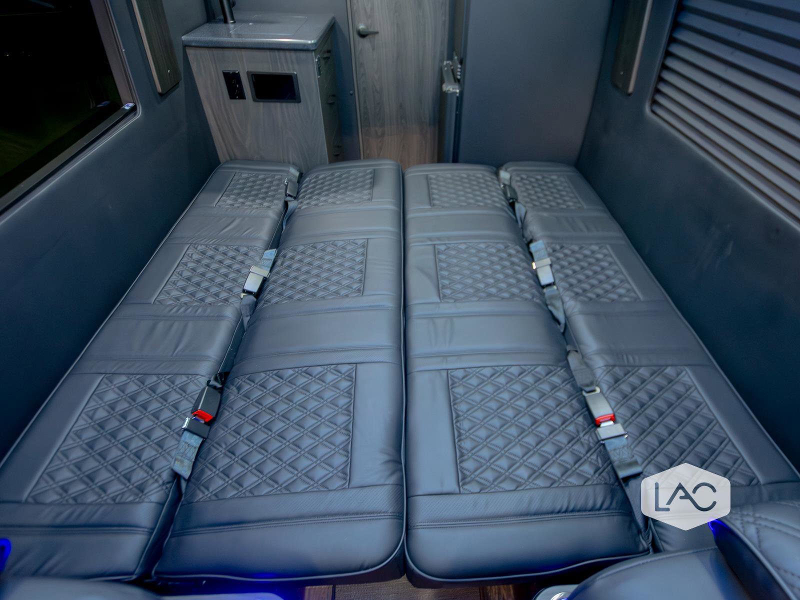 Used 2025 Mercedes-Benz Sprinter 3500 image 8