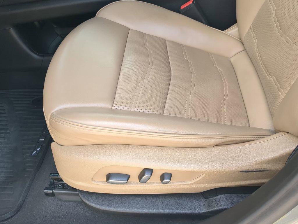 Used 2023 Cadillac XT5 Sportv w/ Platinum Package image 19