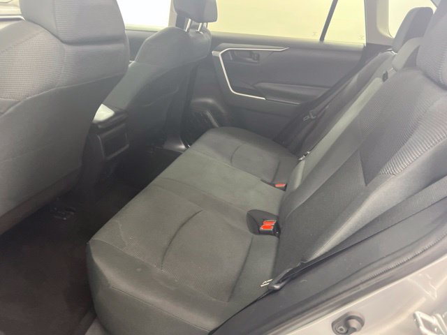 Used 2019 Toyota RAV4 LE w/ Carpet Mat Package AWD/4WD image 11