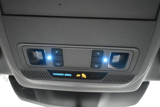 Used 2022 Ford Explorer XLT w/ Equipment Group 202A image 31