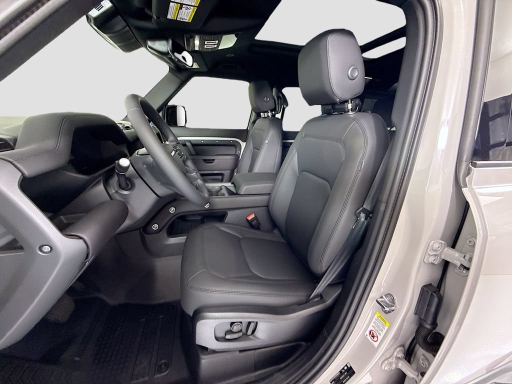 New 2026 Land Rover Defender 110 S AWD/4WD image 19