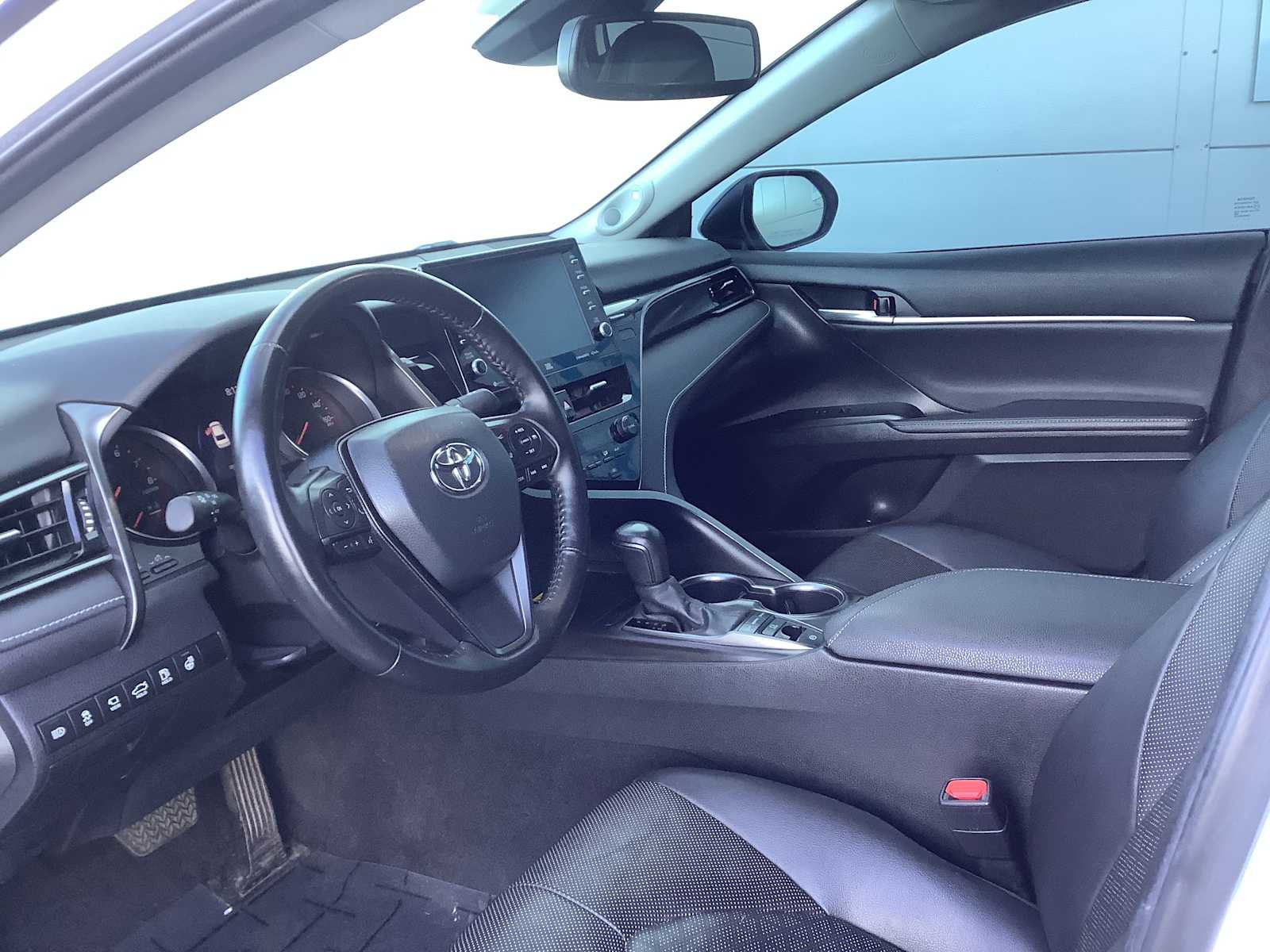 Used 2023 Toyota Camry XSE w/ Navigation Package image 3