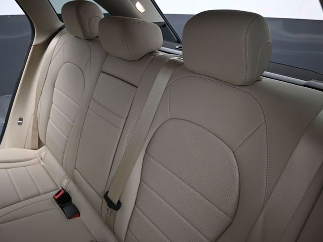 Used 2017 Mercedes-Benz GLC 300 4MATIC image 23