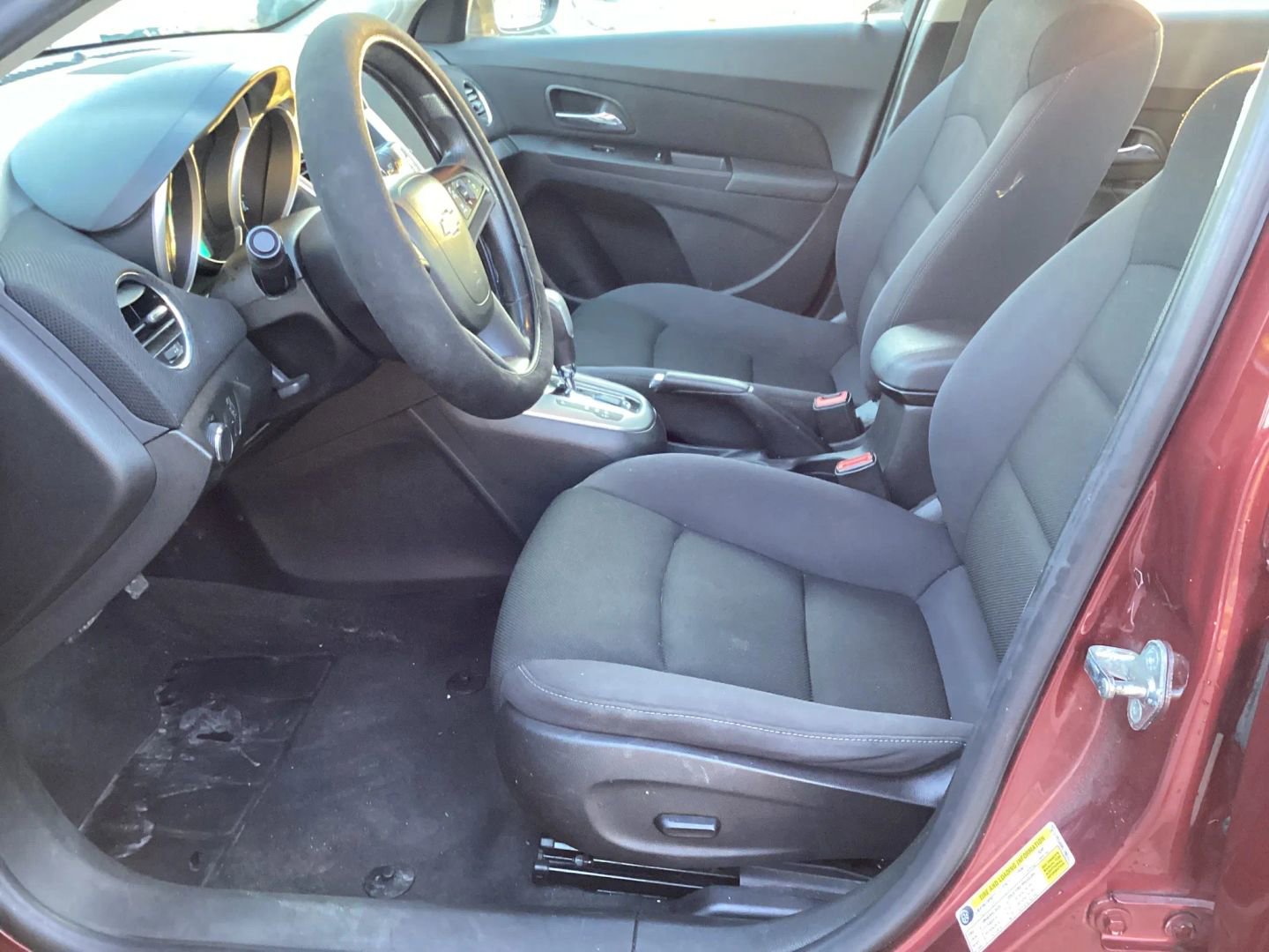 Used 2016 Chevrolet Cruze LT image 19