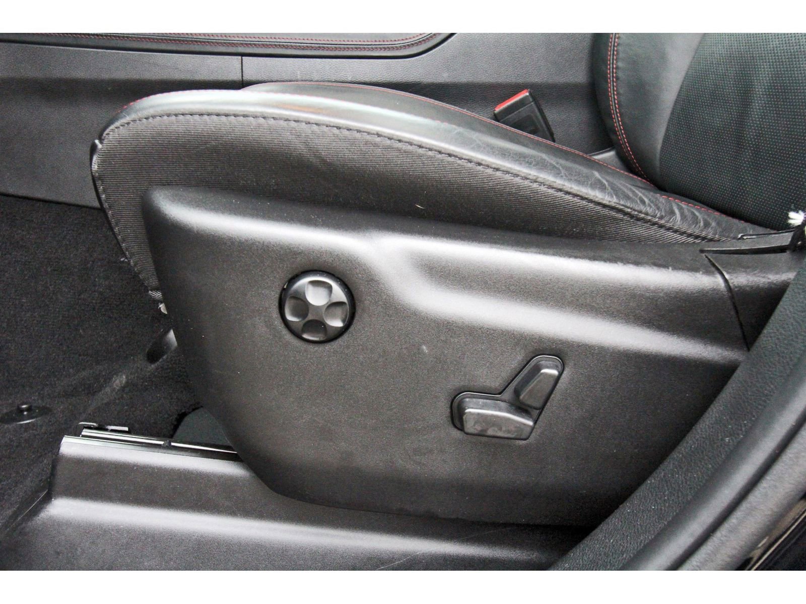 Used 2024 Dodge Durango R/T image 30