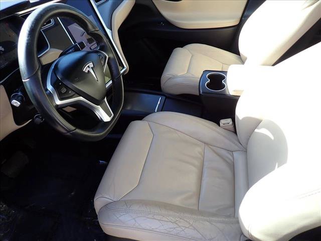 Used 2017 Tesla Model X 75D AWD/4WD image 13