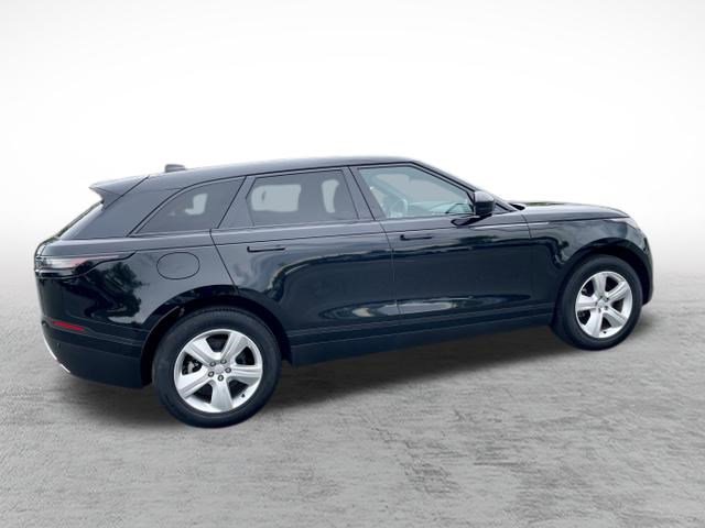 Used 2025 Land Rover Range Rover Velar S AWD/4WD image 7