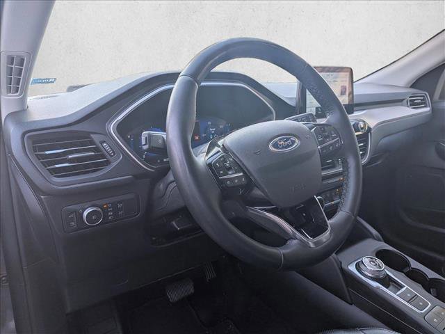 Used 2022 Ford Escape SEL w/ Technology Package image 10