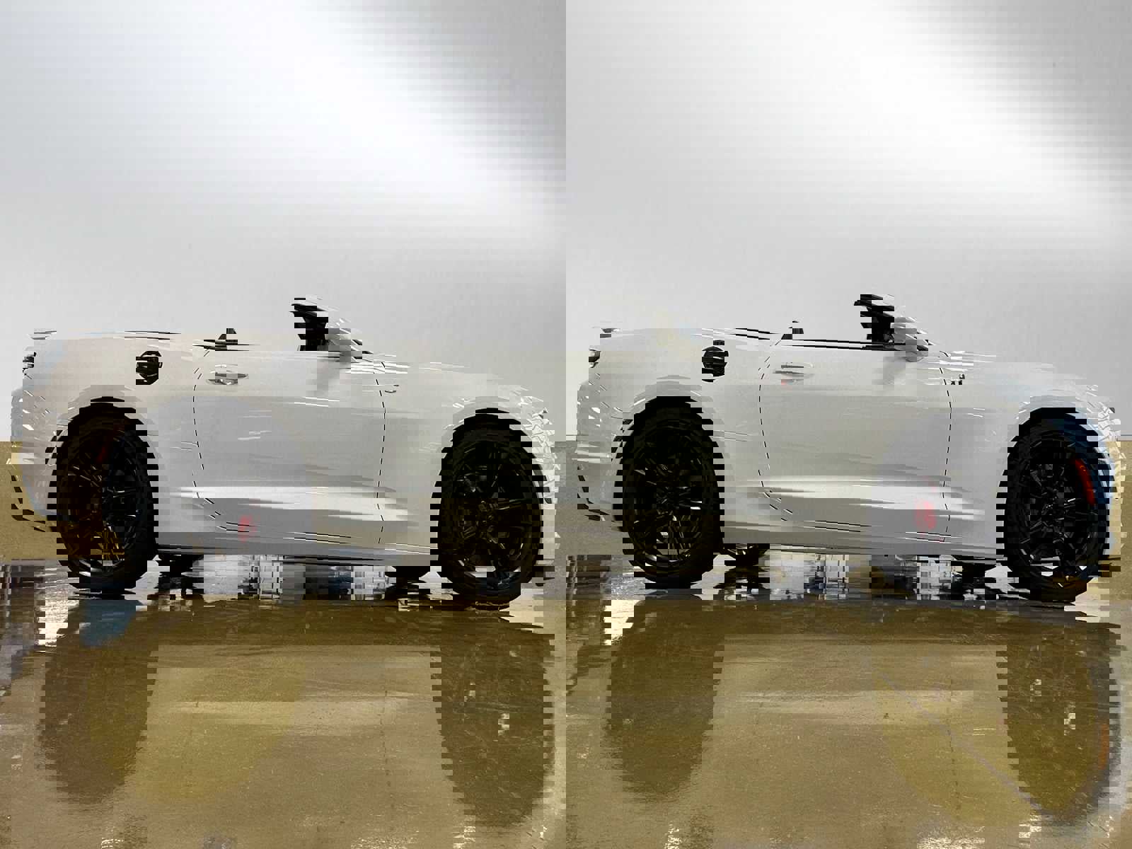 Used 2023 Chevrolet Camaro SS image 8