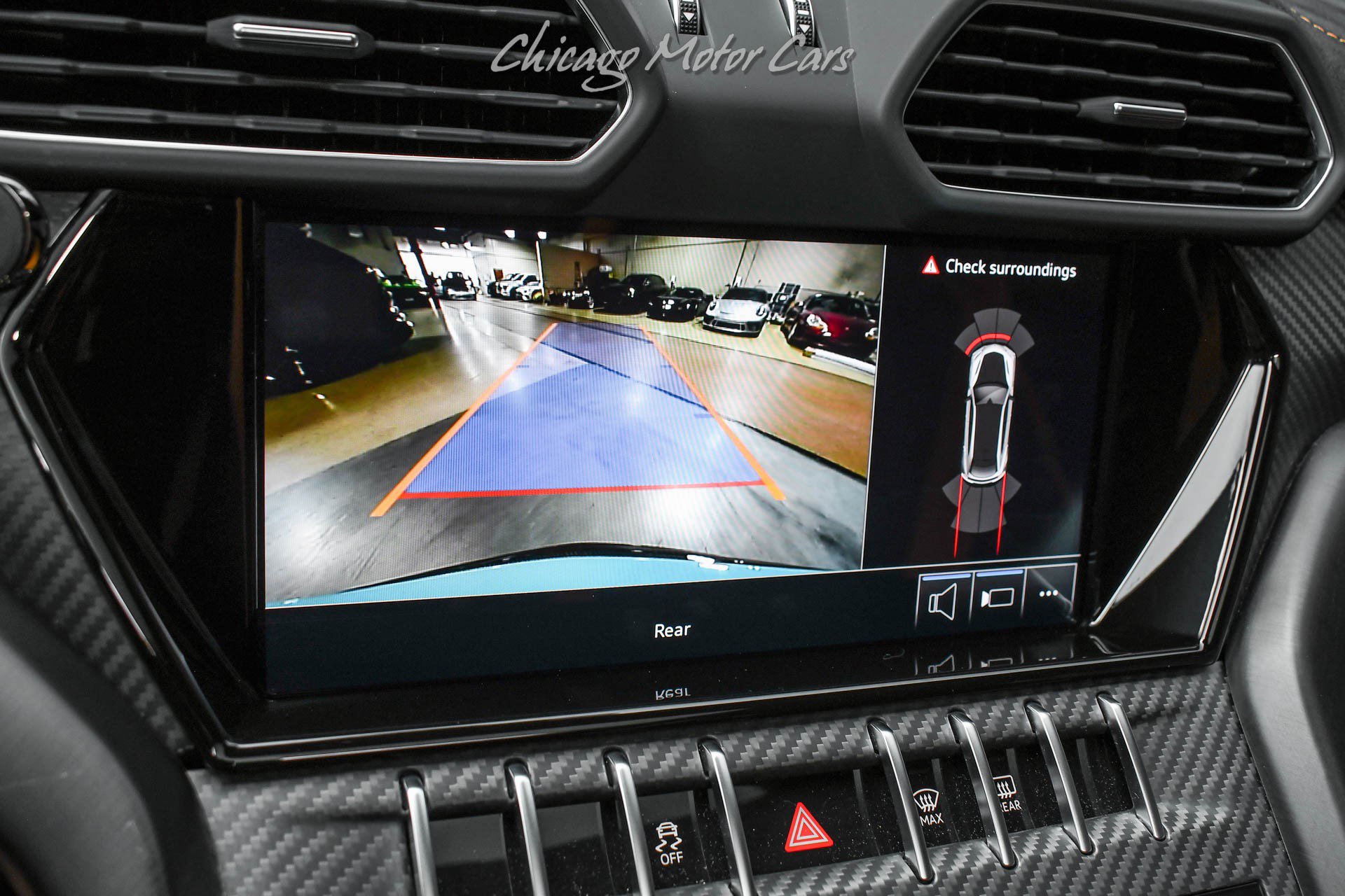 Used 2024 Lamborghini Urus Performante AWD/4WD image 14