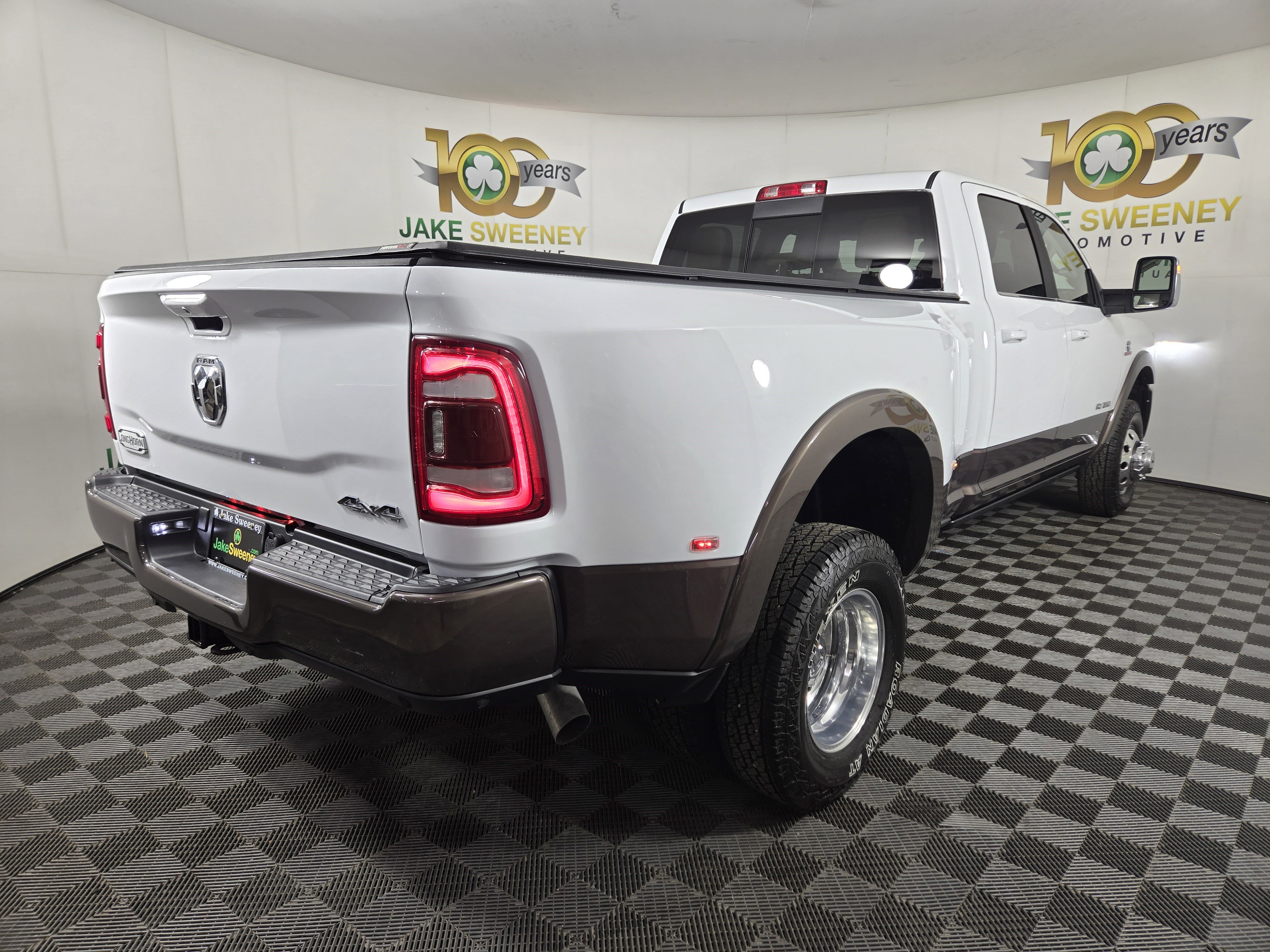 Used 2024 RAM 3500 Limited image 10