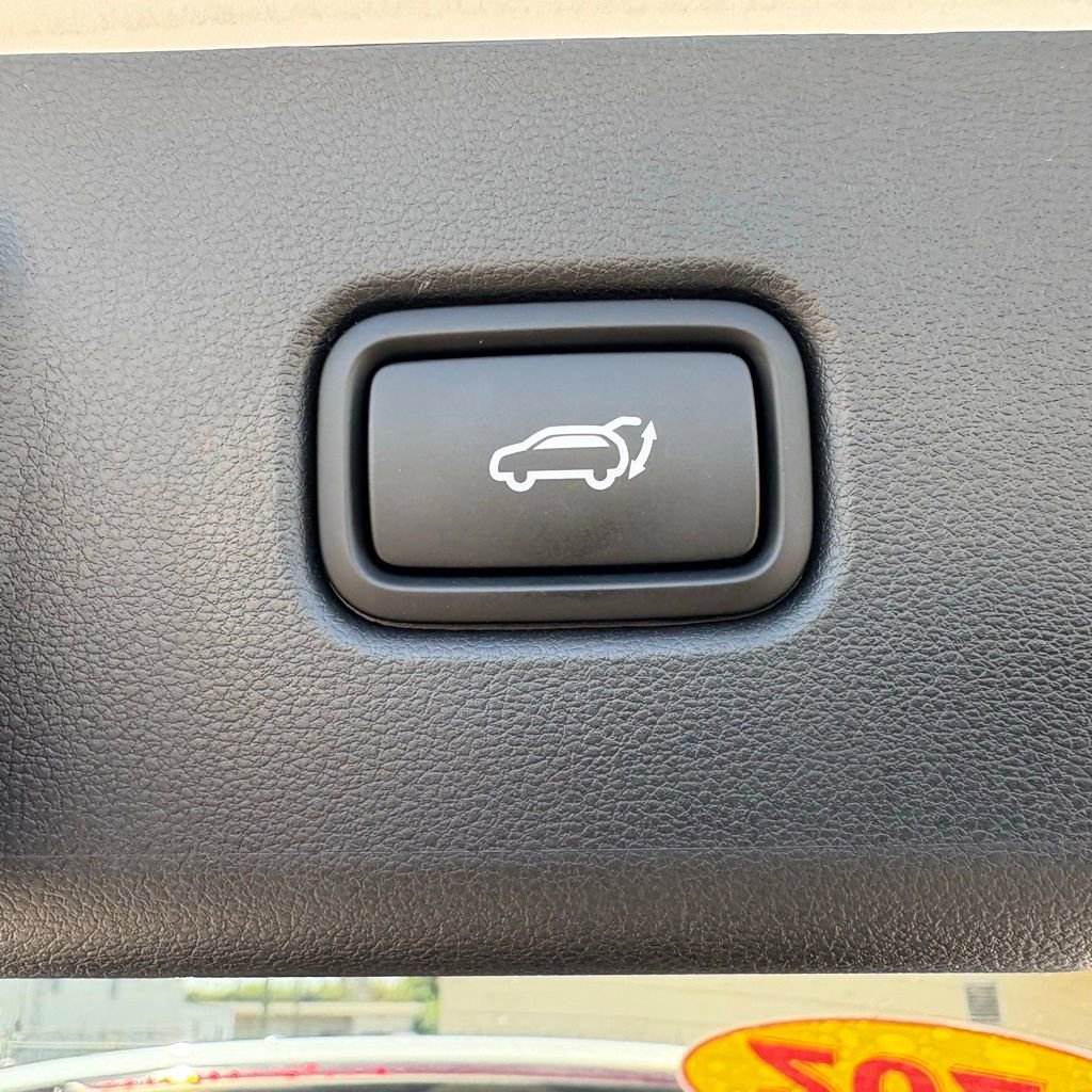 Used 2025 Hyundai Tucson SEL image 14