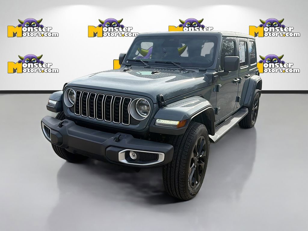 Used 2025 Jeep Wrangler Unlimited Sahara image 1