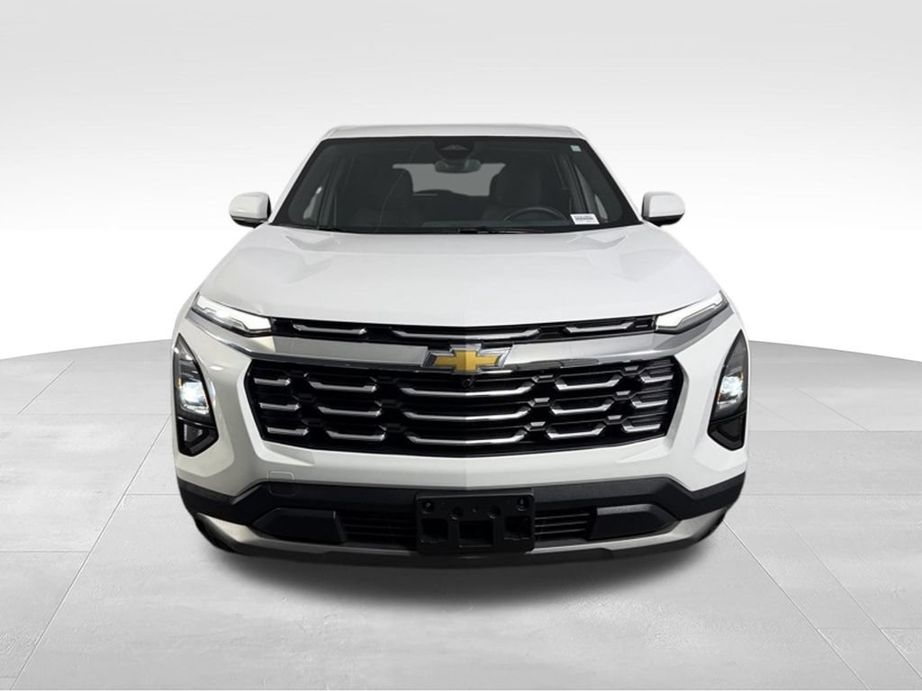 Used 2026 Chevrolet Equinox LT AWD/4WD image 10
