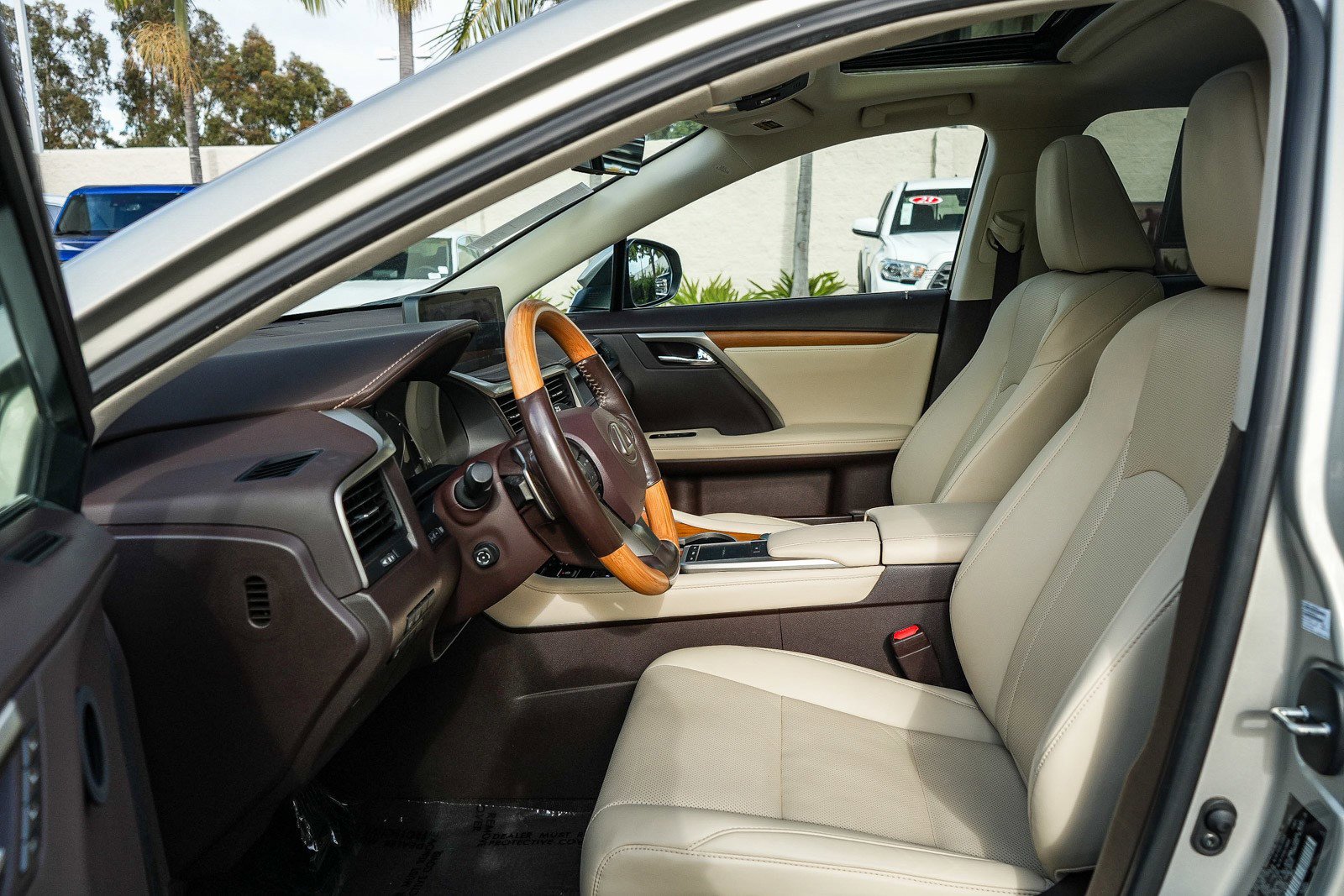 Used 2020 Lexus RX 350 FWD w/ Premium Package image 17