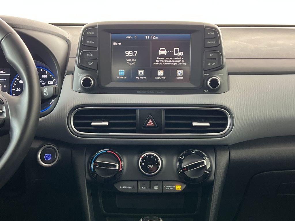 Used 2021 Hyundai Kona SEL w/ Winter Weather Package image 20