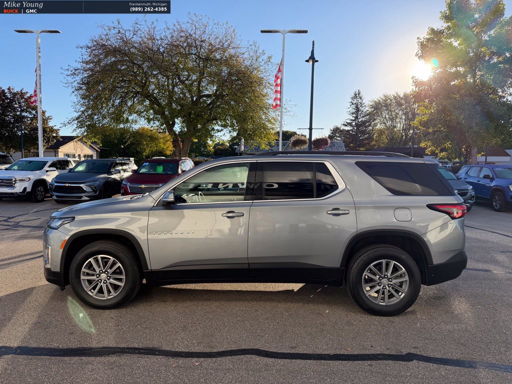 Used 2023 Chevrolet Traverse LT w/ LPO, Floor Liner Package FWD image 8