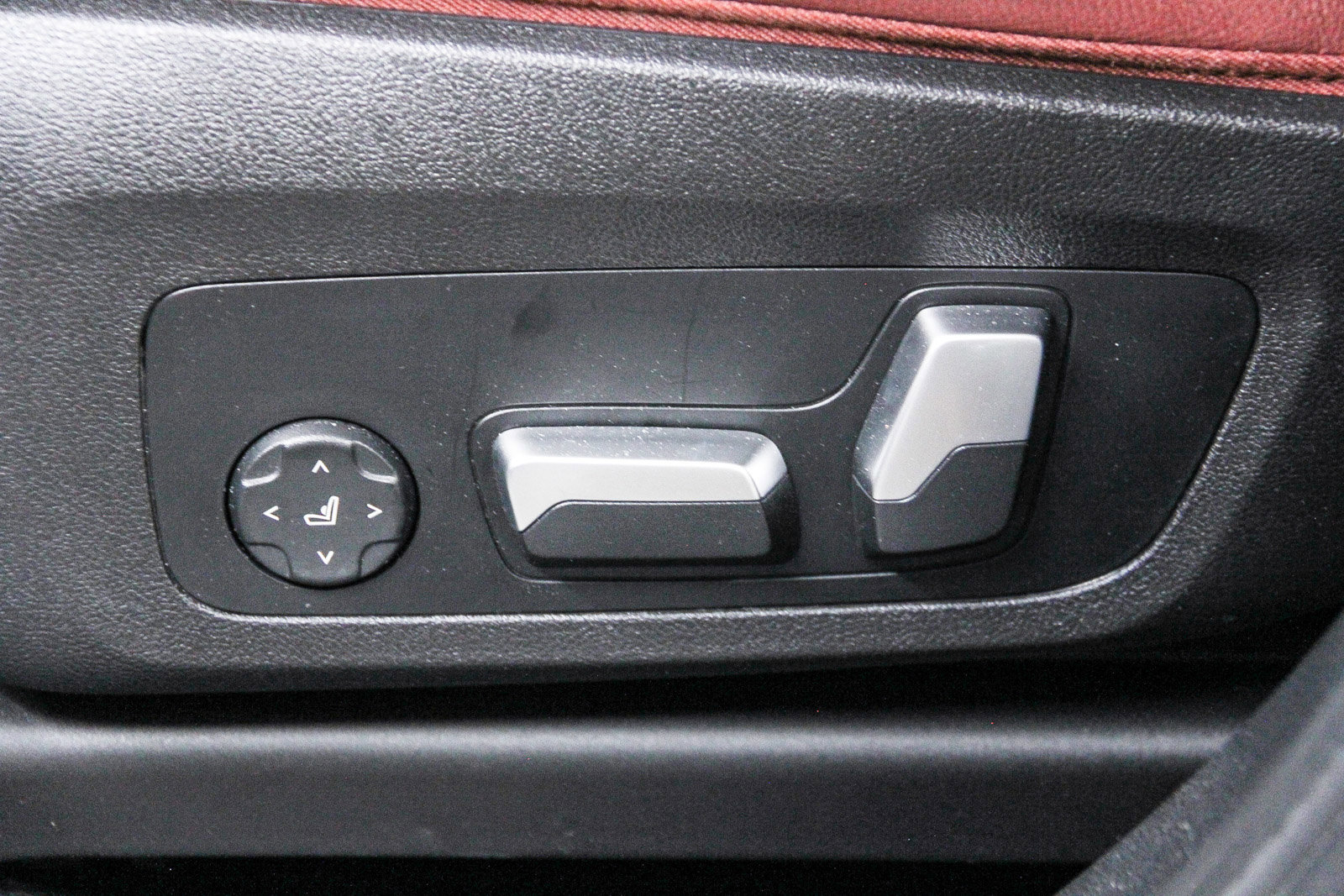 Certified 2023 BMW X3 sDrive30i w/ Premium Package image 21