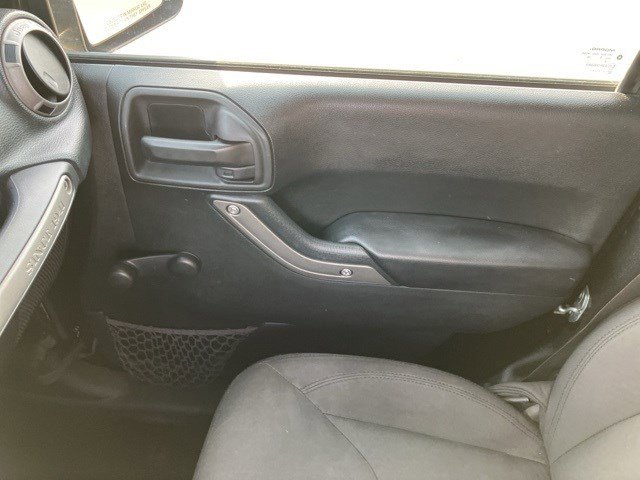 Certified 2017 Jeep Wrangler Sport w/ Connectivity Group image 20