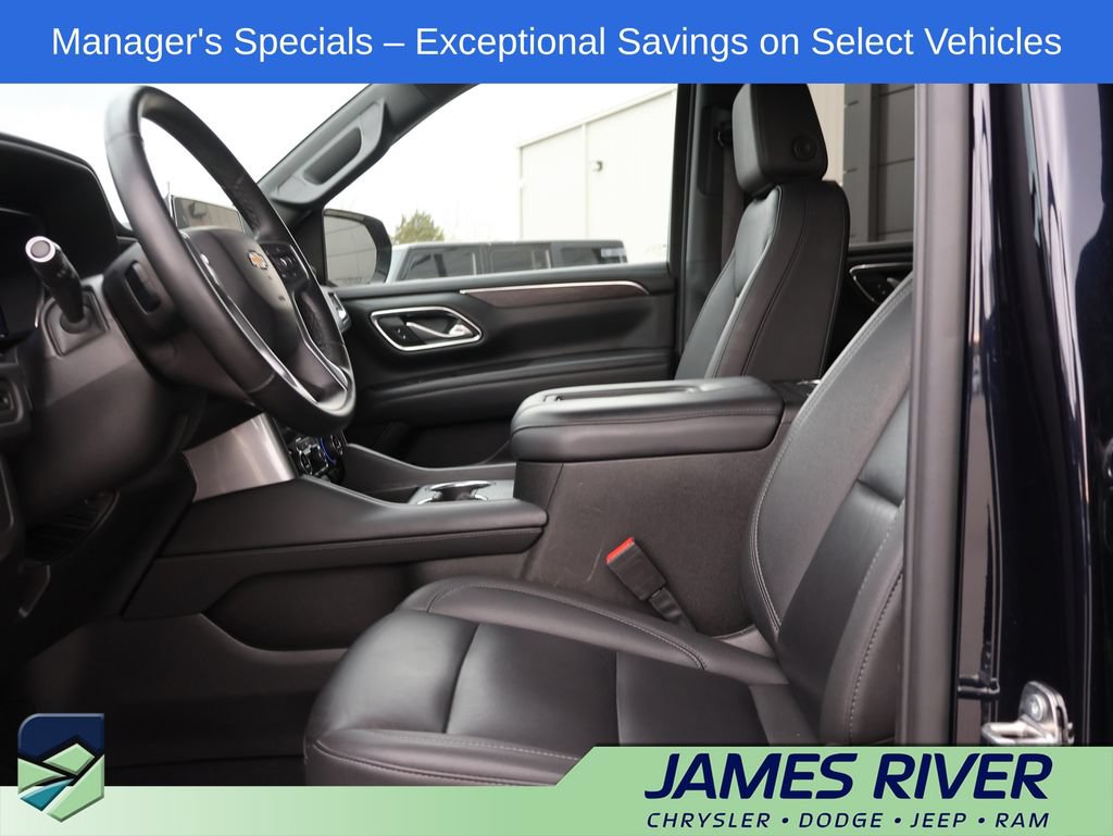 Used 2024 Chevrolet Suburban LT AWD/4WD image 24
