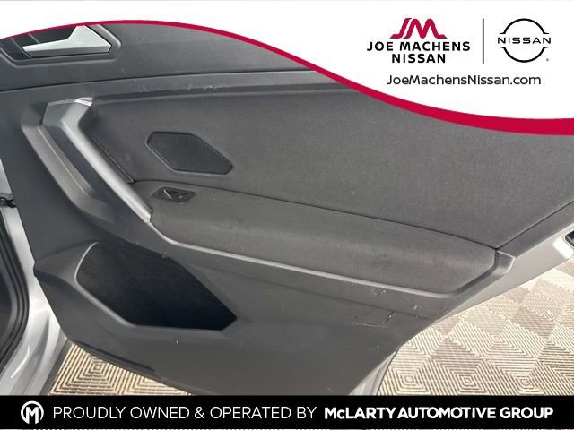 Used 2021 Volkswagen Tiguan S image 22