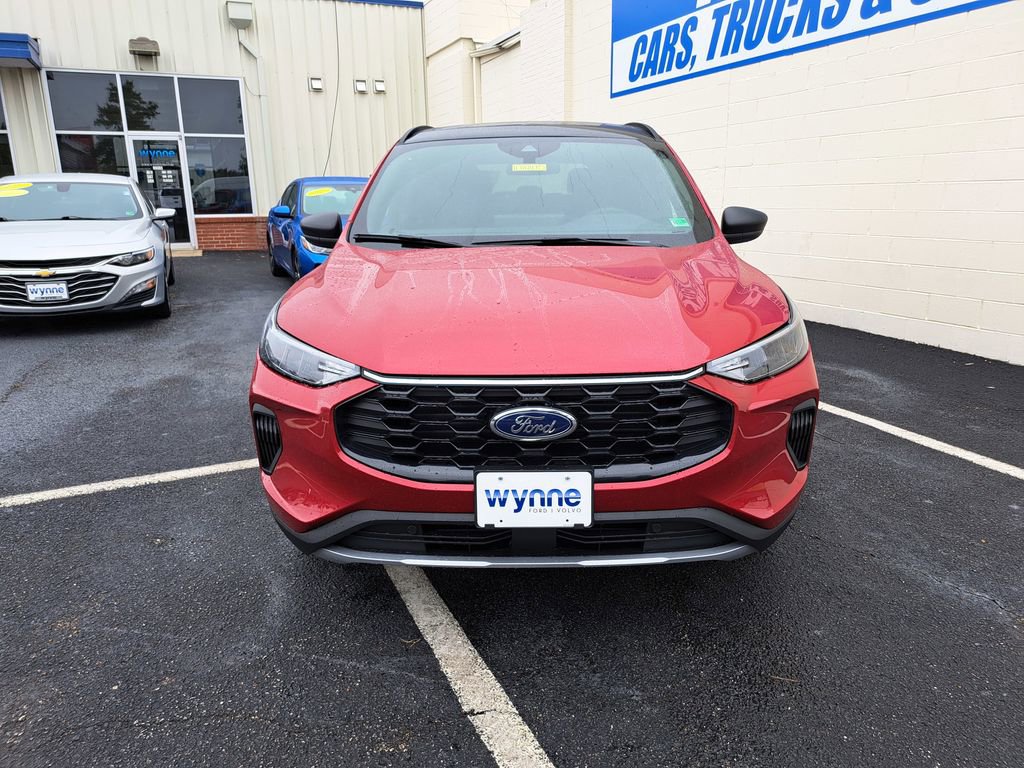 New 2026 Ford Escape ST-Line w/ Tech Pack #1 image 2