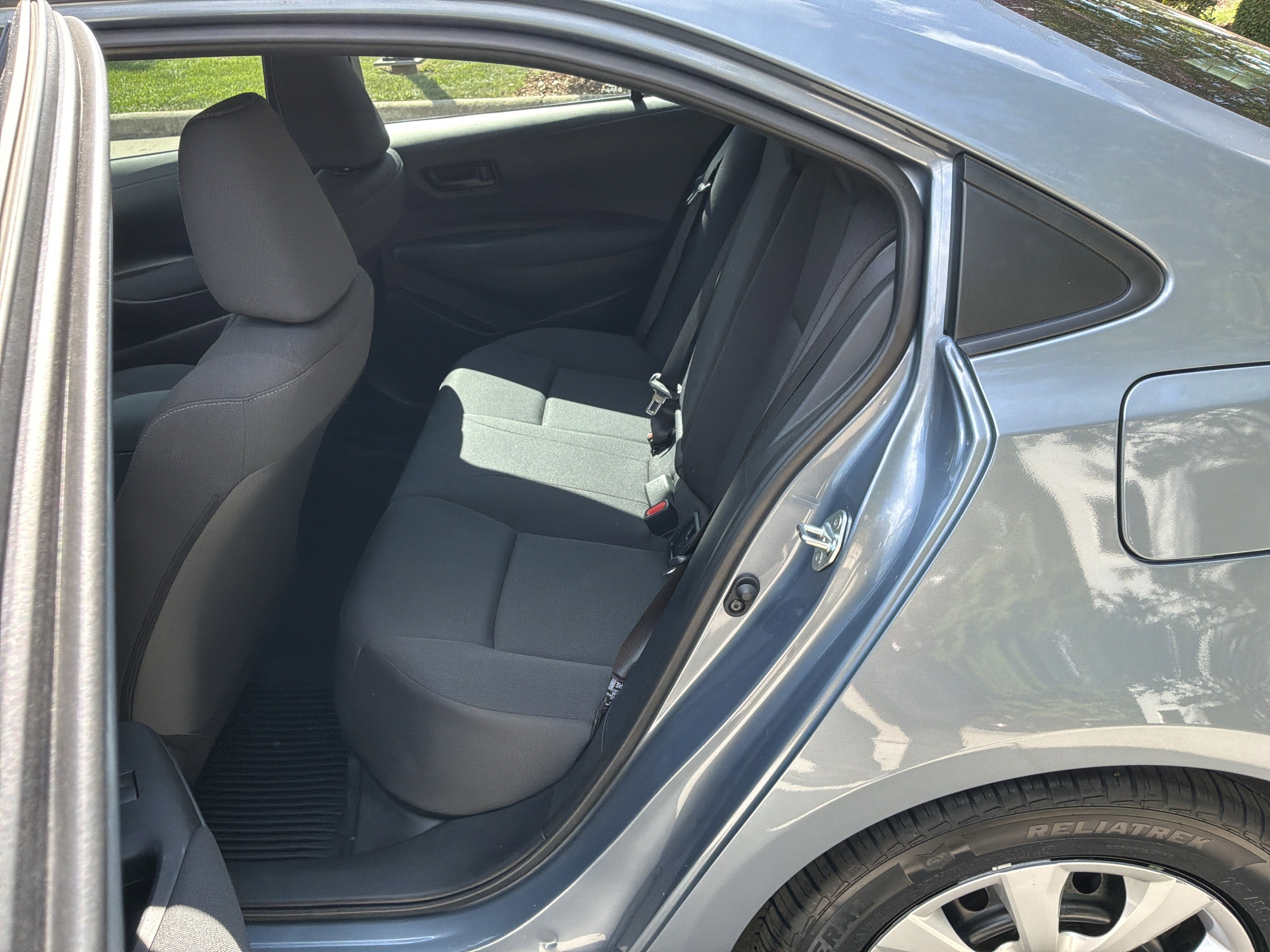 Used 2023 Toyota Corolla LE FWD image 30