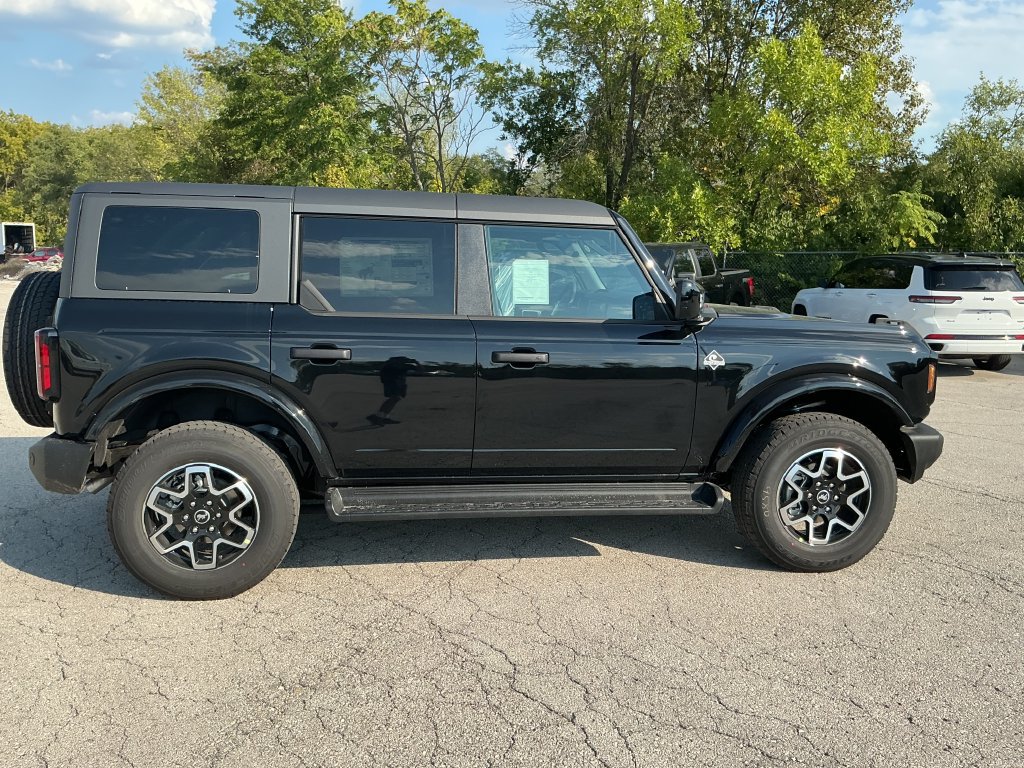 New 2026 Ford Bronco Outer Banks AWD/4WD image 6