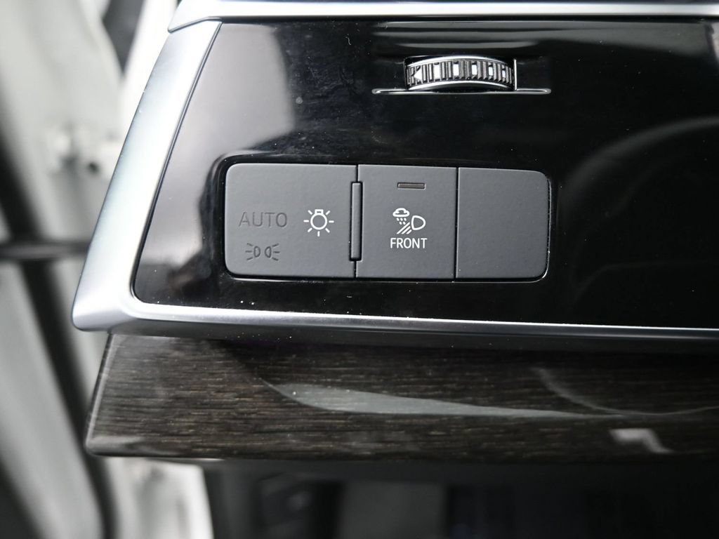 Used 2025 Audi Q7 3.0T Premium Plus AWD/4WD image 26