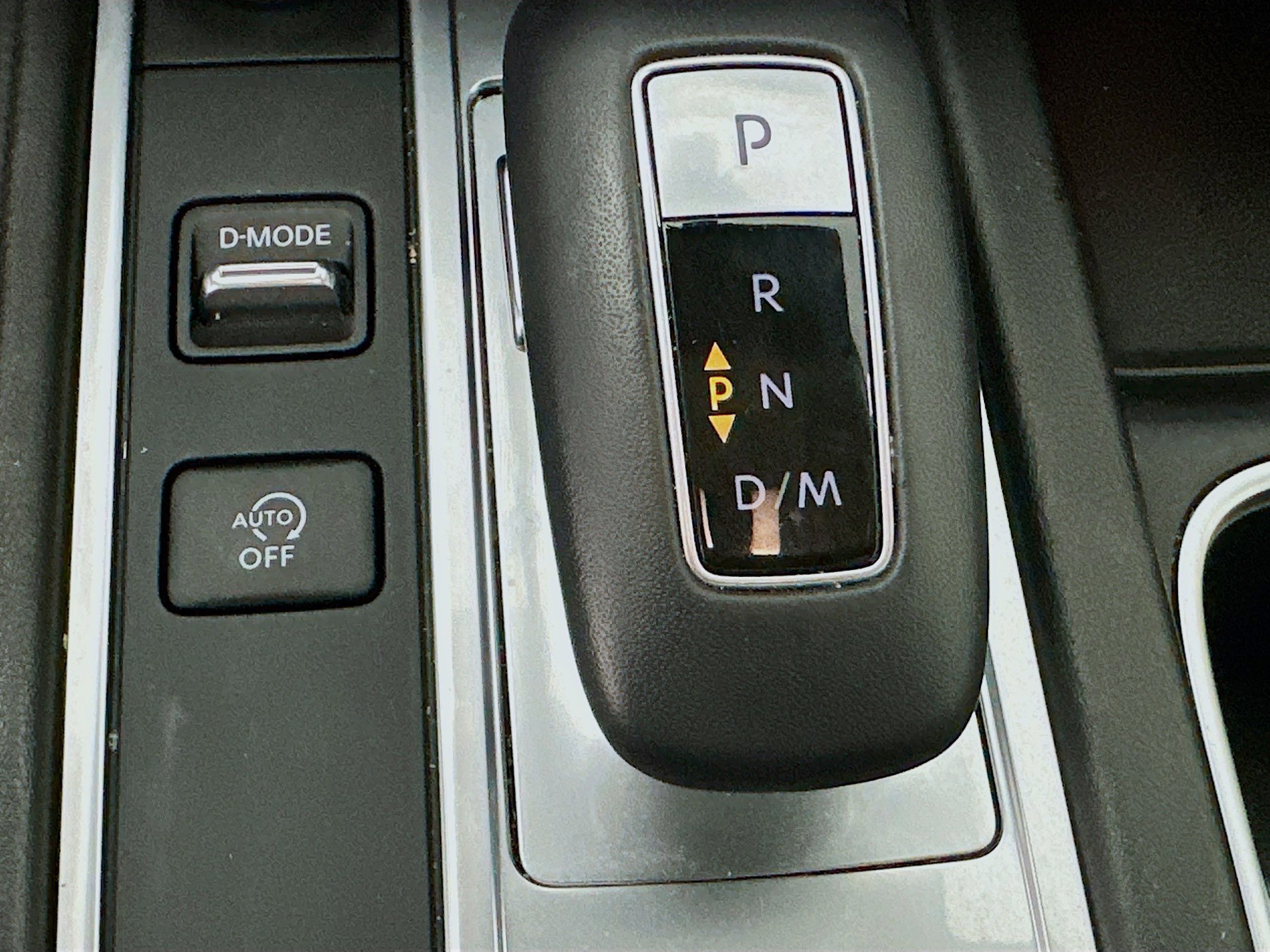 Used 2024 INFINITI QX60 Luxe w/ Performance Audio Package image 22