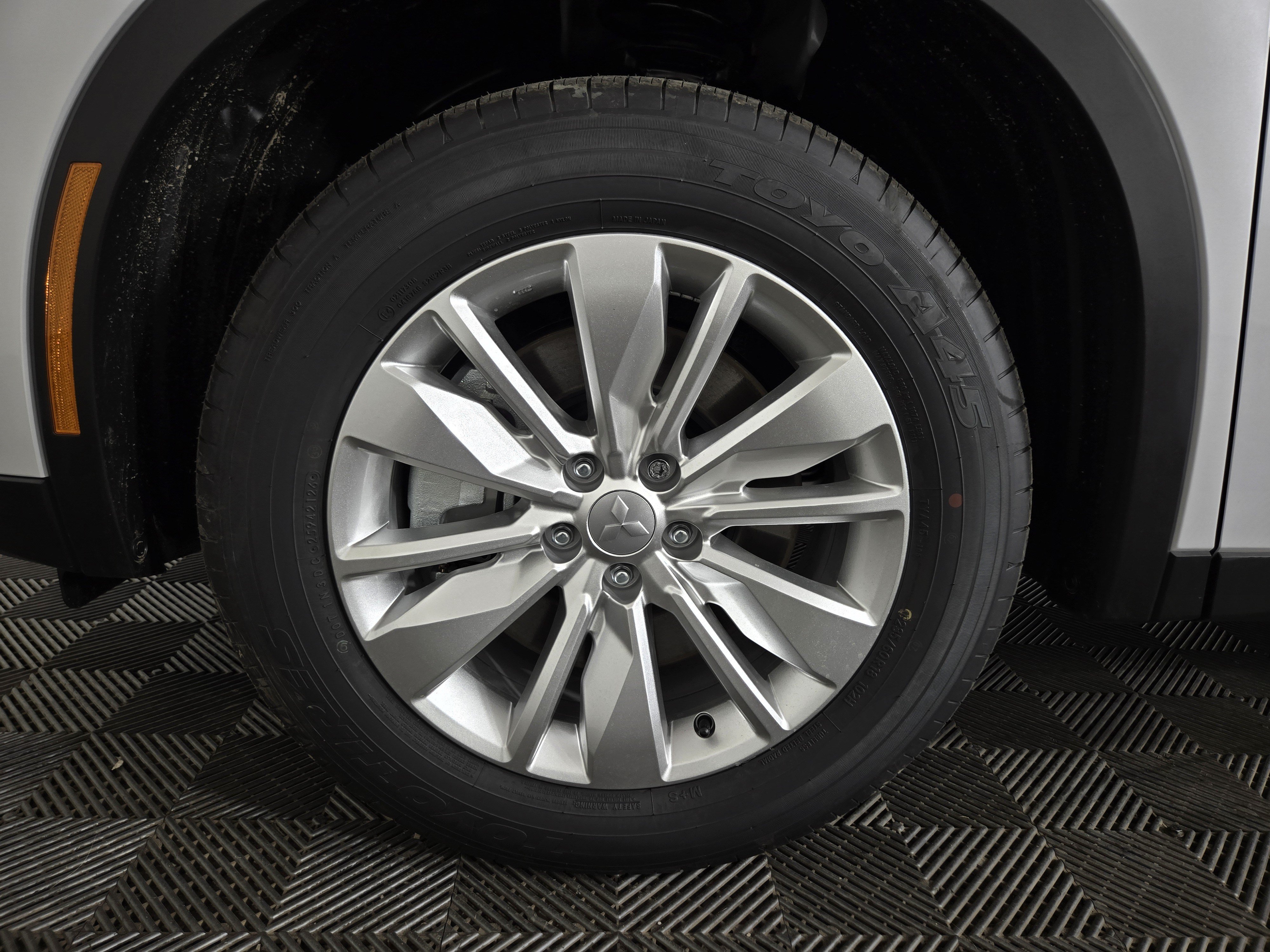 New 2026 Mitsubishi Outlander ES AWD/4WD image 33