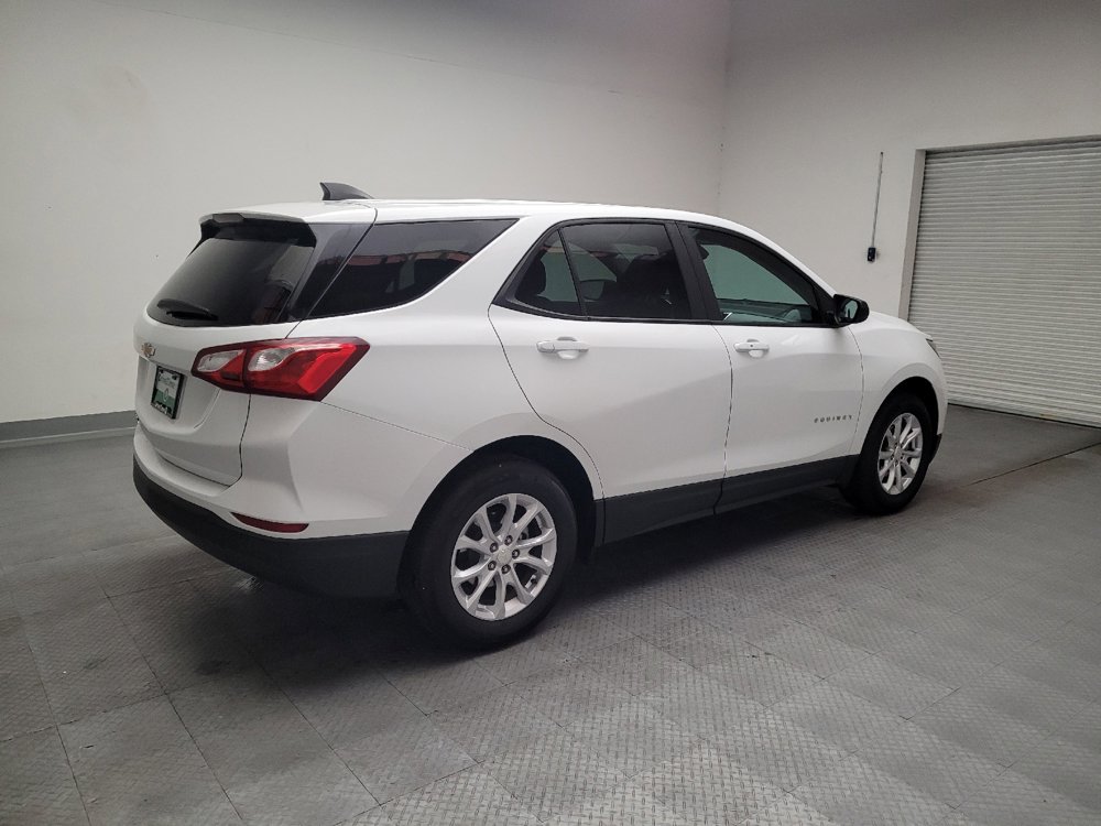 Used 2020 Chevrolet Equinox LS FWD image 10