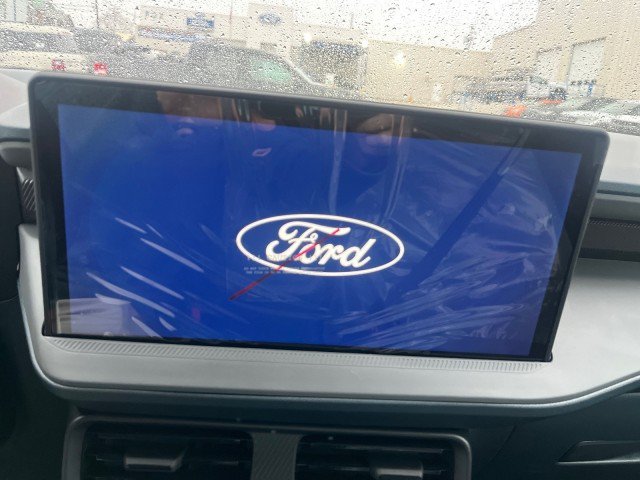 New 2026 Ford Maverick XL FWD image 17
