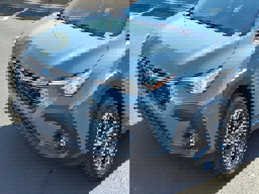 Certified 2025 Subaru Crosstrek 2.0i Premium image 2