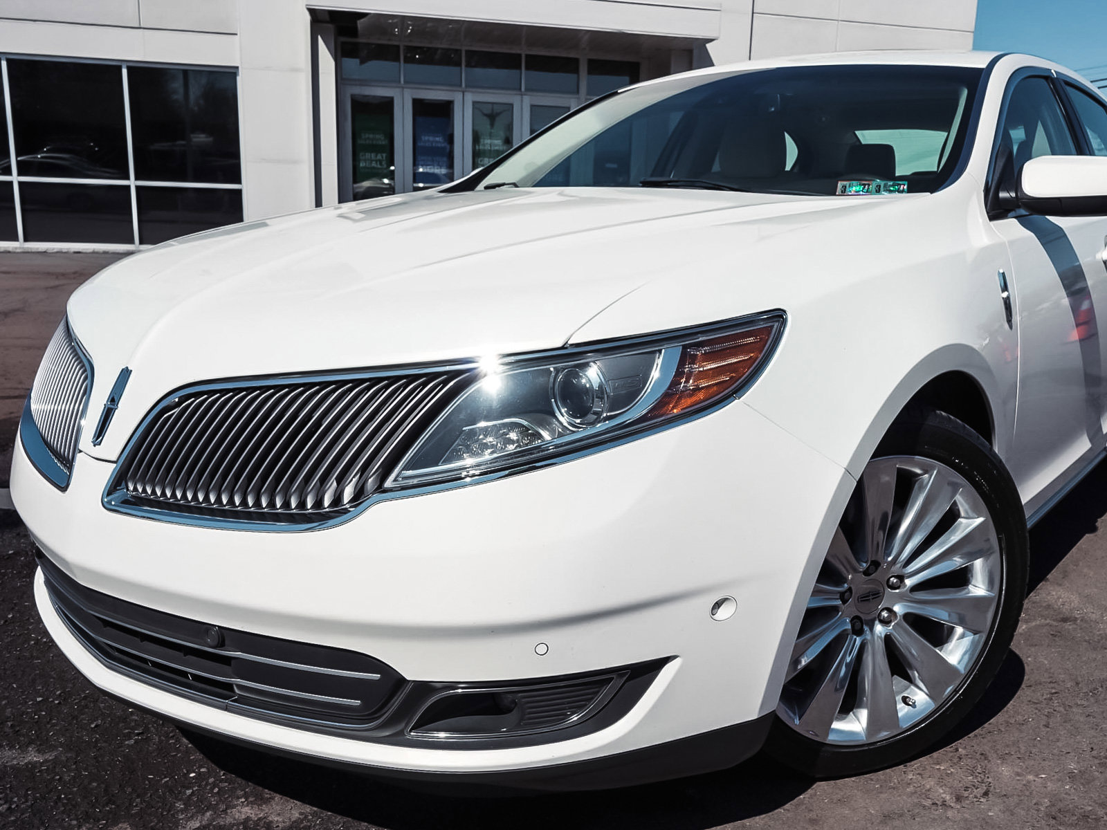 Used 2013 Lincoln MKS AWD image 51