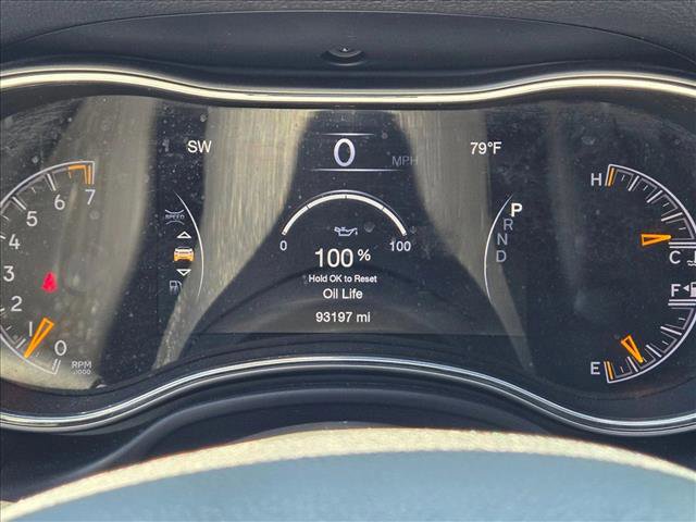 Used 2018 Jeep Grand Cherokee Limited RWD image 11