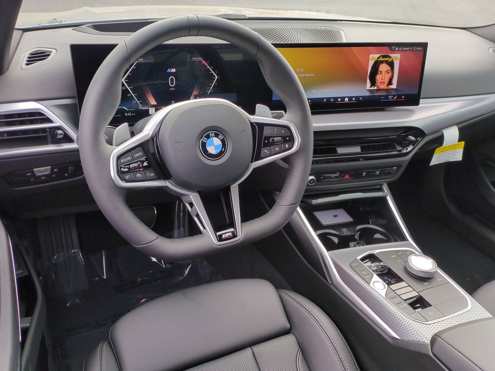Used 2026 BMW 330i Sedan w/ M Sport Package RWD image 27